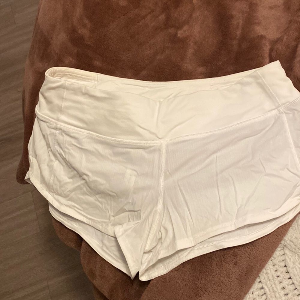 Lululemon shorts!